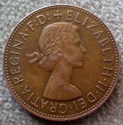 Kennedy-1989-Half-Dollar-With-Elizabeth-II-On-Reverse