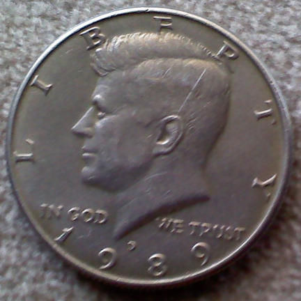 Kennedy-1989-Half-Dollar-With-Elizabeth-II-On-Reverse