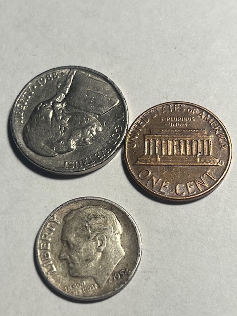 Coinstar-Finds!-Including-Bank-Counters-And-Other-Machines