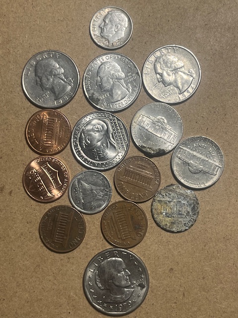 Coinstar-Finds!-Including-Bank-Counters-And-Other-Machines