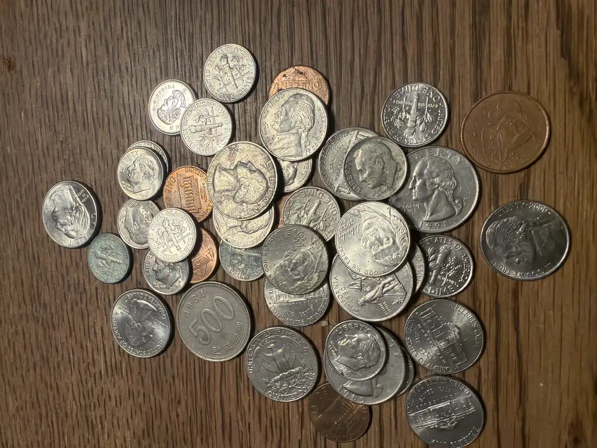 Coinstar-Finds!-Including-Bank-Counters-And-Other-Machines