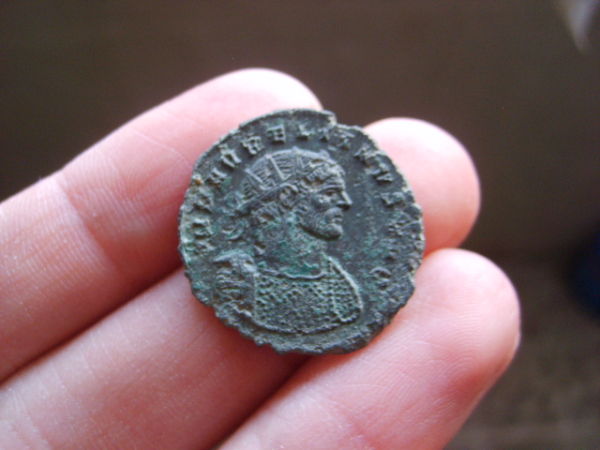 Roman-Hoard-Coins--Read!