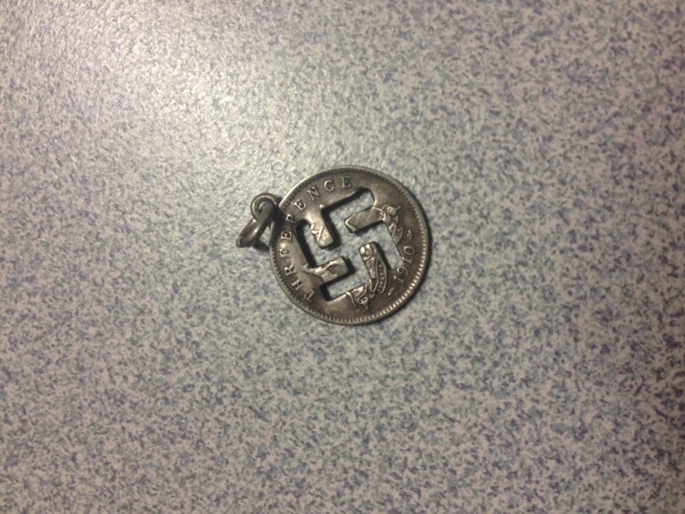 1910-Australian-Swastika-Threepence
