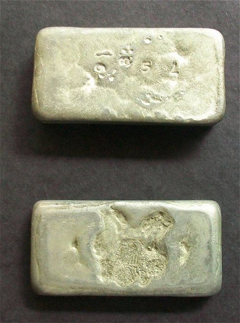Moffat-&-CO-Bars-Fake