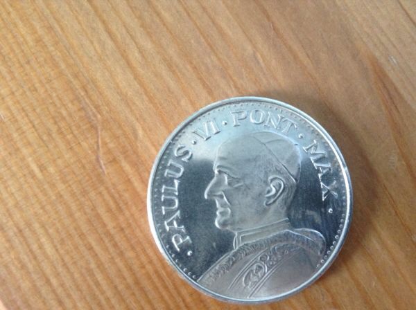 Help-Identifying-Pope-Paul-VI-Coin/Medal
