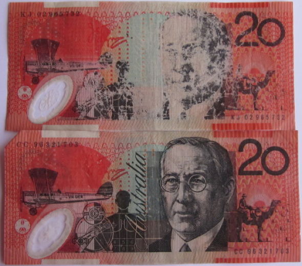 Polymer-Note-With-No-Face-And-Other-Coming-Off