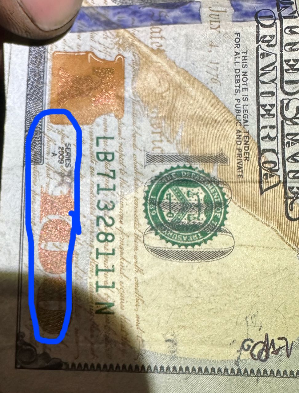 Series-2009A.-$100-Bill-Unusual-Star,-What-Is-This?
