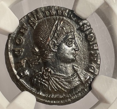 Fabulous-Roman-Hoard