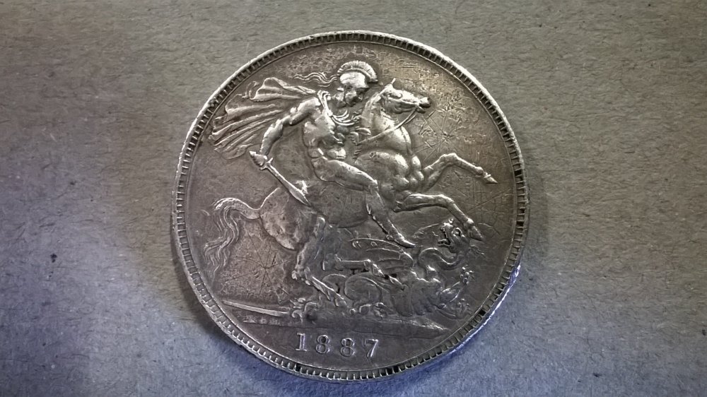 Let's-Play-Which-One-Is-The-Counterfeited-Coin
