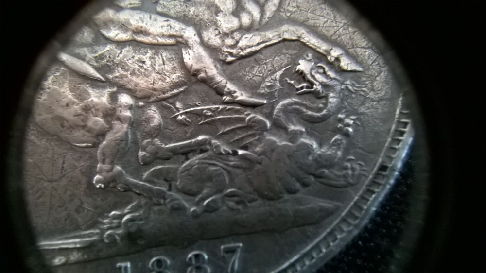 Let's-Play-Which-One-Is-The-Counterfeited-Coin