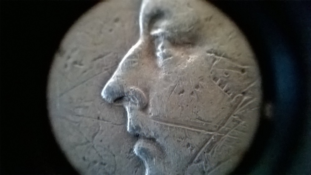 Let's-Play-Which-One-Is-The-Counterfeited-Coin