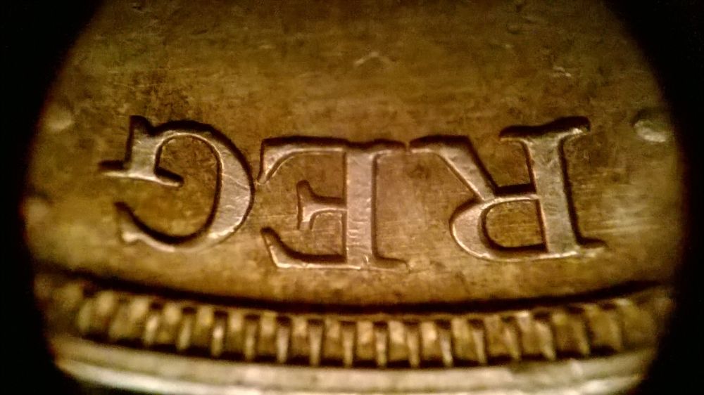 Let's-Play-Which-One-Is-The-Counterfeited-Coin