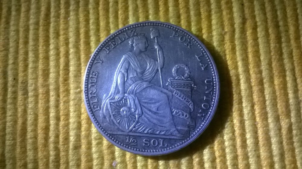 Question-About-A-Peruvian-1933-Silver-Crown-Un-Sol