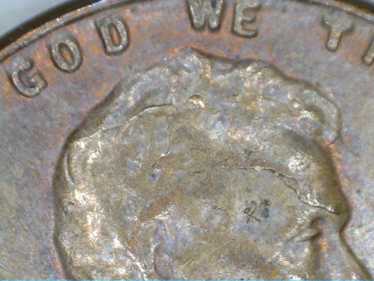 Post-A-Coin-Or-Medal-With-A-Die-Crack!