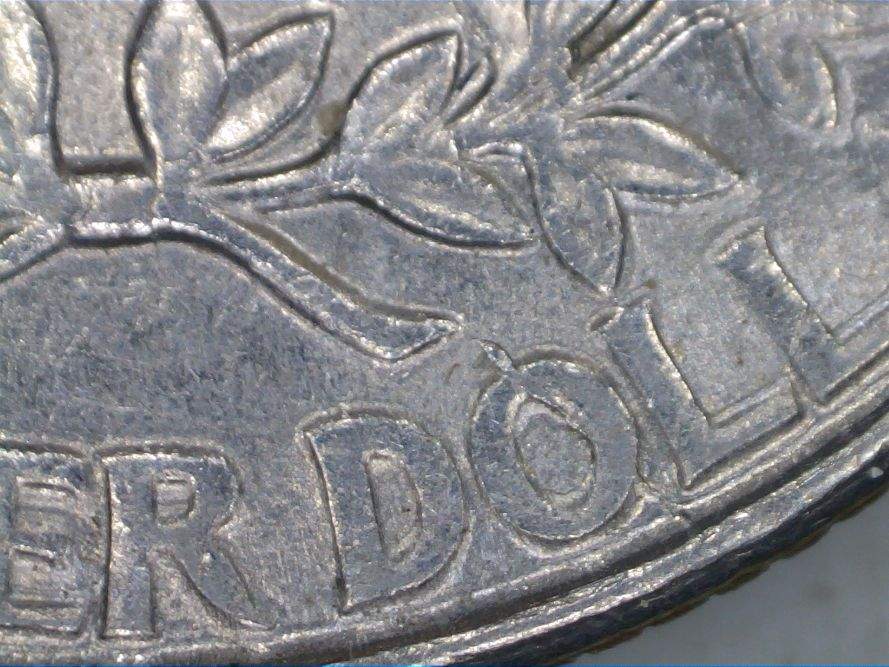 Post-A-Coin-Or-Medal-With-A-Die-Crack!