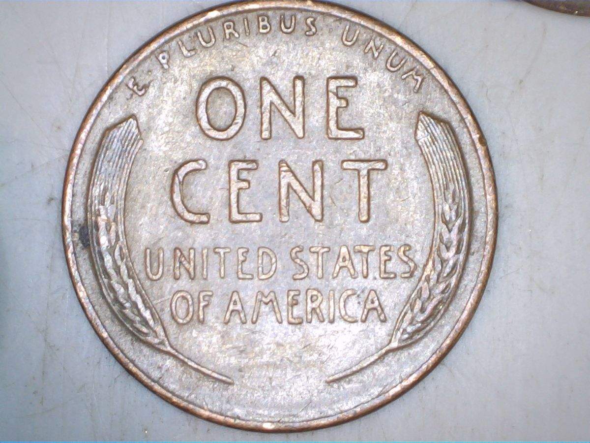 Post-A-Coin-Or-Medal-With-A-Die-Crack!