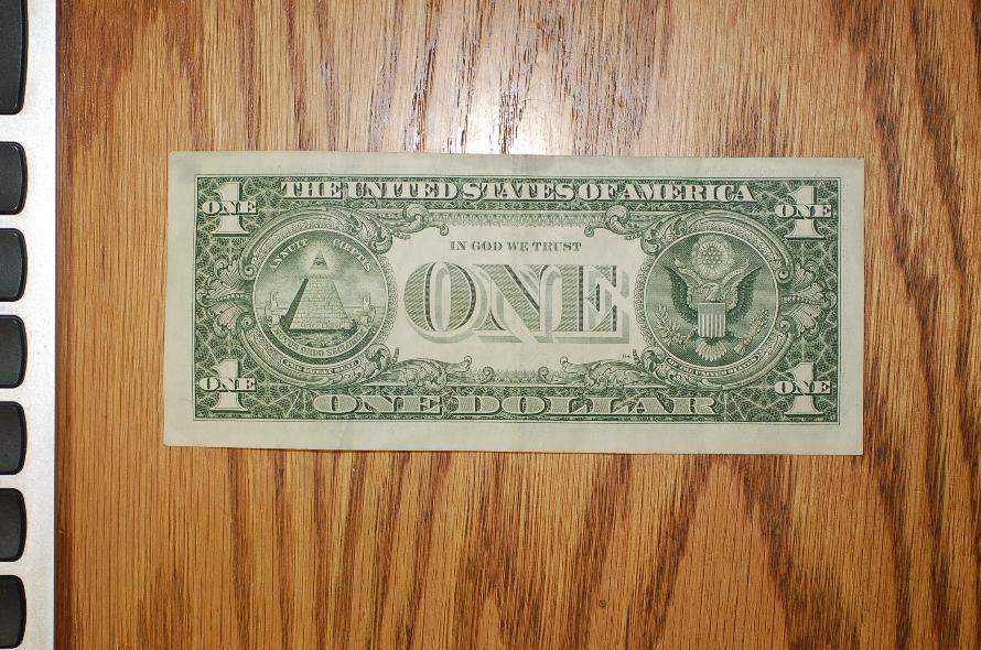 Series-1985---$1-Note-With-Ink-Error.---My-First-One.