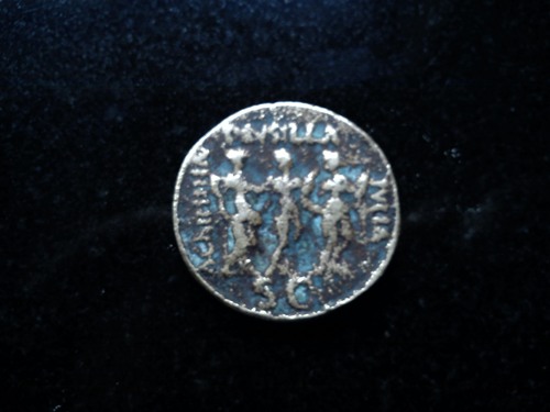 Real-Or-Fake-Caligula?