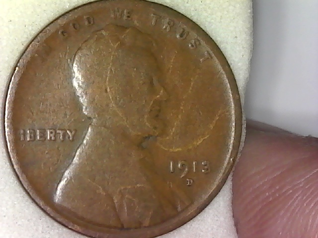 Various-Wheat-Cents.-Can-Someone-Explain-The-Gold-Lines-Please?