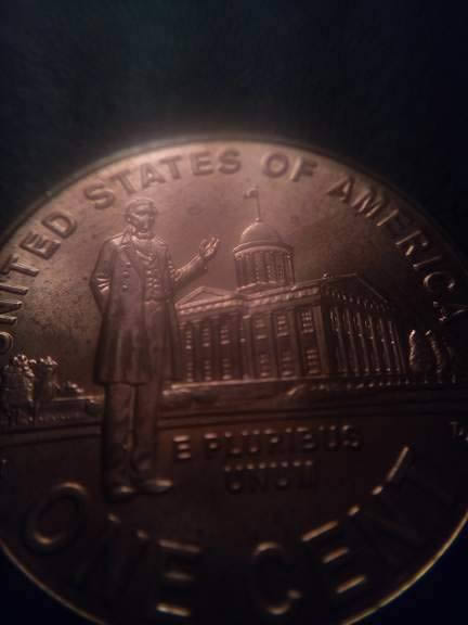 2009-D-Small-Lincon-Cent-With-A-Die-Chip-On-The-Reverse-.