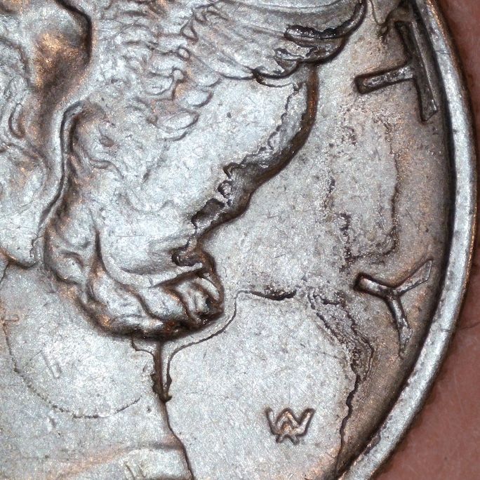 1941-D-Mercury-Dime-Shattered-Die-With-Extensive-Bi-Level-Die-Cracks?