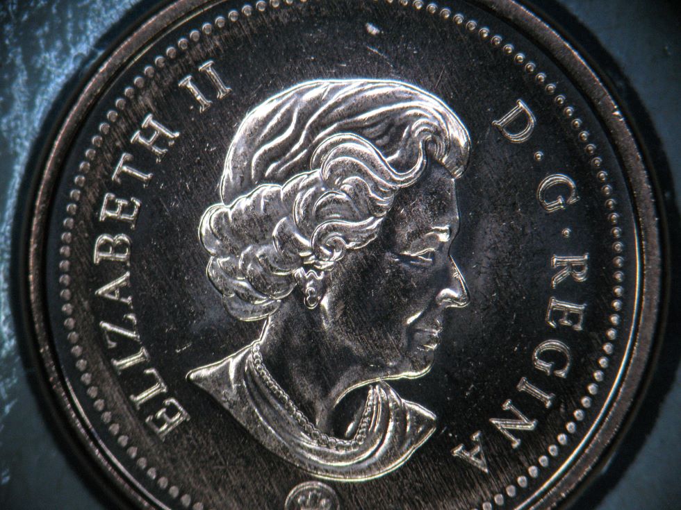 2007-Black-Canadian-1-Cent---Obverse-And-Reverse