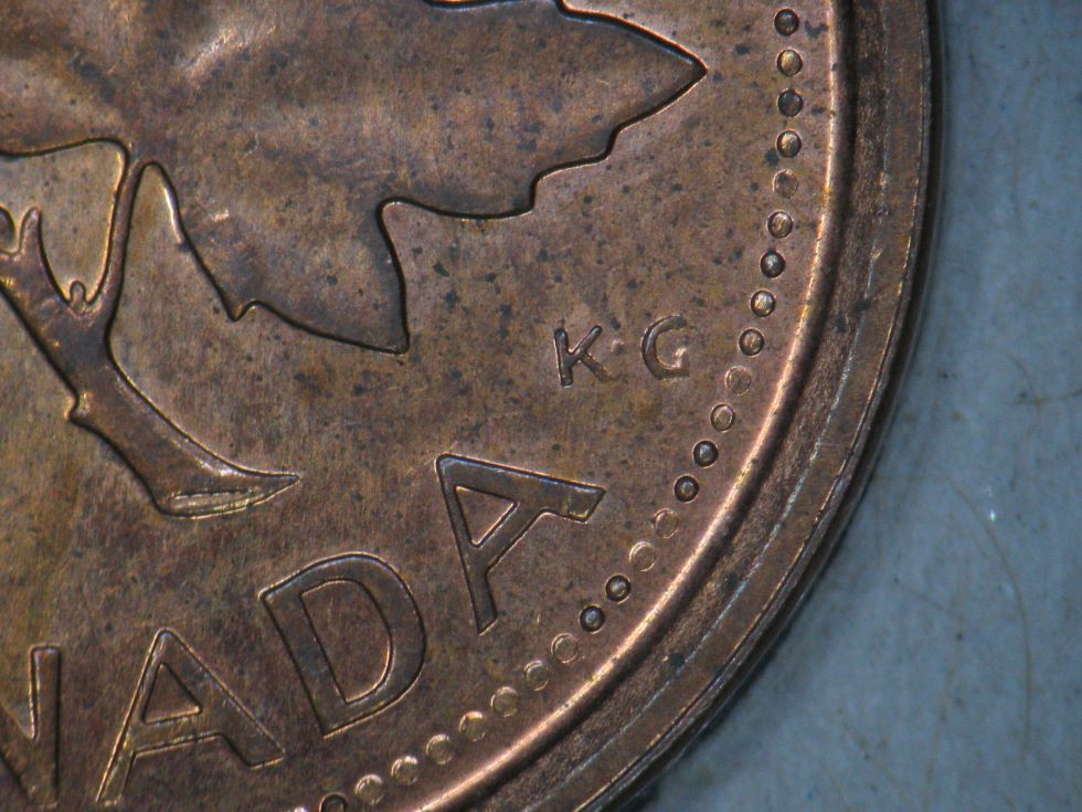 2009-Non-Magnetic-1-Cent---Flat-Bead-And-Round-Bead-Combination