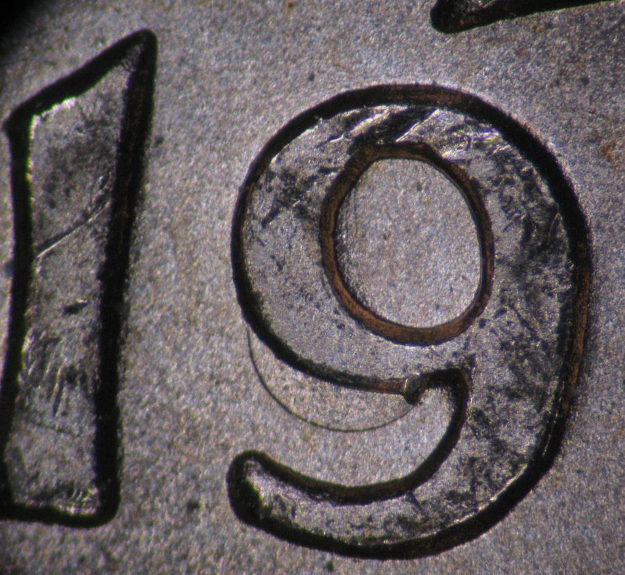 1965-Blunt-5---Lg-Bead-1-Cent---Not-In-Zoells-List---Moon