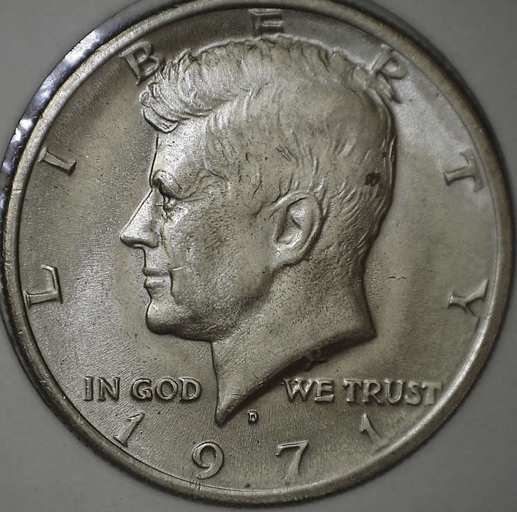 1971-D-Kennedy-Half-Die-Gouge-In-The-Eye?