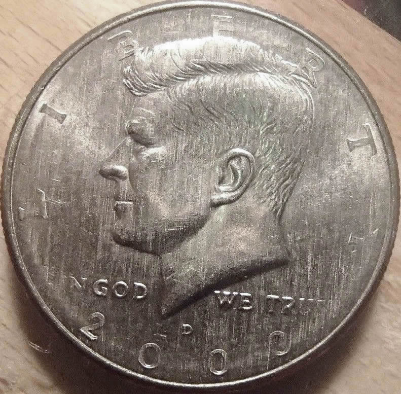 2000-D-Kennedy-Half-What-Caused-The-Vertical-Lines?
