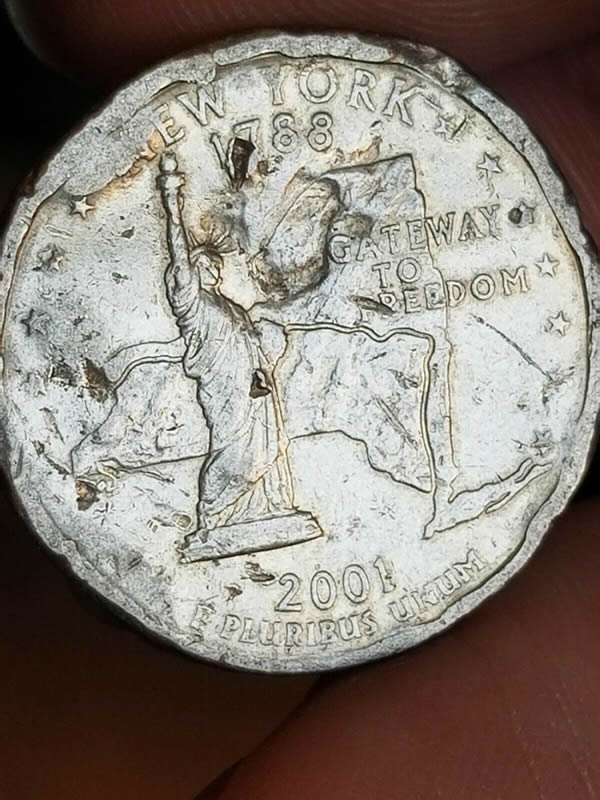 2001-D-New-York-State-Quarter-Struck-Through-Pressure-Strike.new-Variety