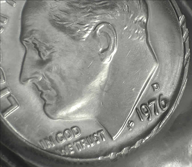 1976-D-Yellow-Tone-Dime-With-Possible-Errors.