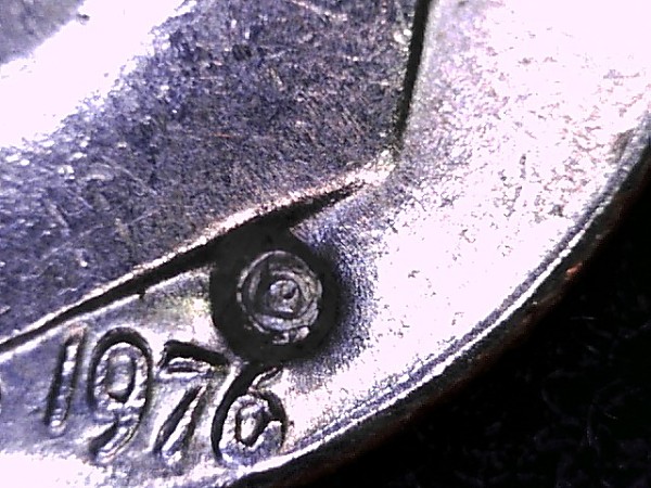 1976-D-Dime...-Anyone-Ever-Seen-Anything-Like-This?