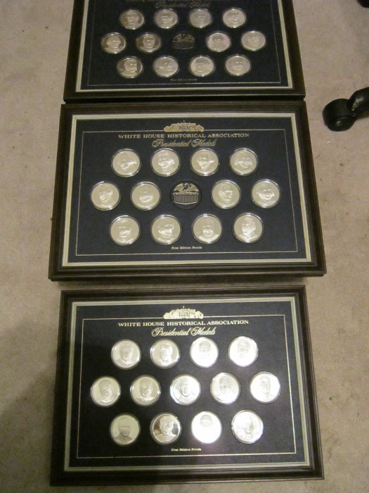 First-Edition-Proof-Sterling-Silver-Presidential-Set.