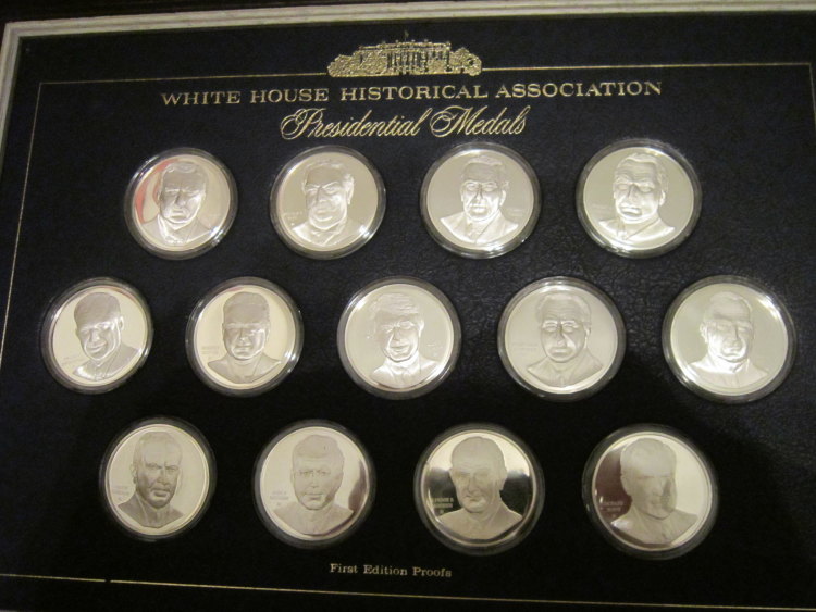 First-Edition-Proof-Sterling-Silver-Presidential-Set.
