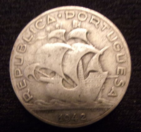 1942-5-Esudos