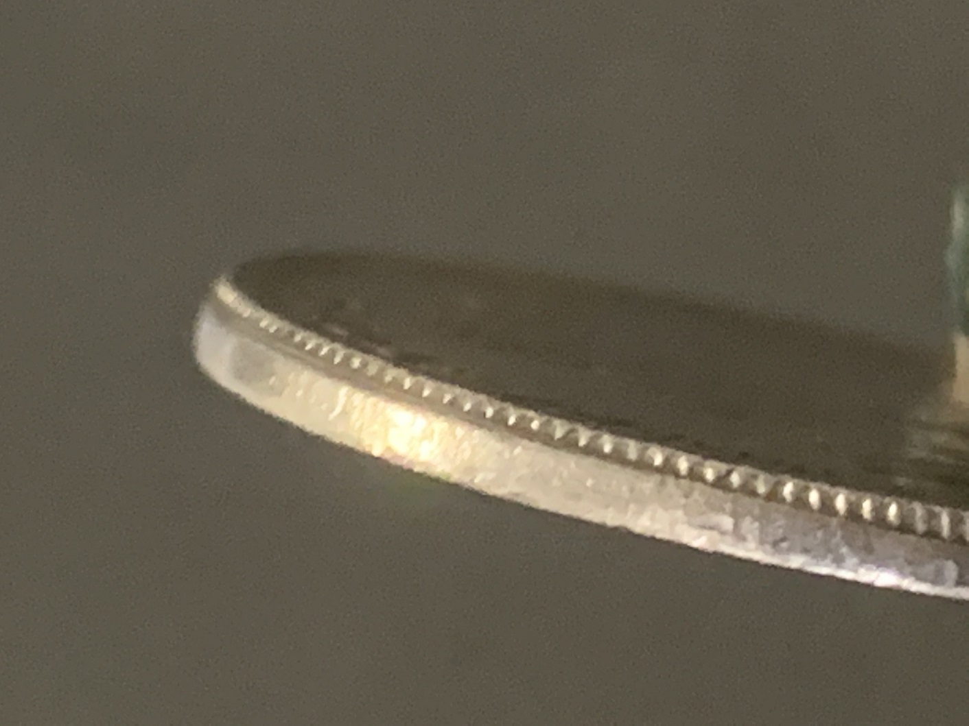 5c-Aust-1987-Tripple-Rim-Hit-And-Rim-Half-Done-?