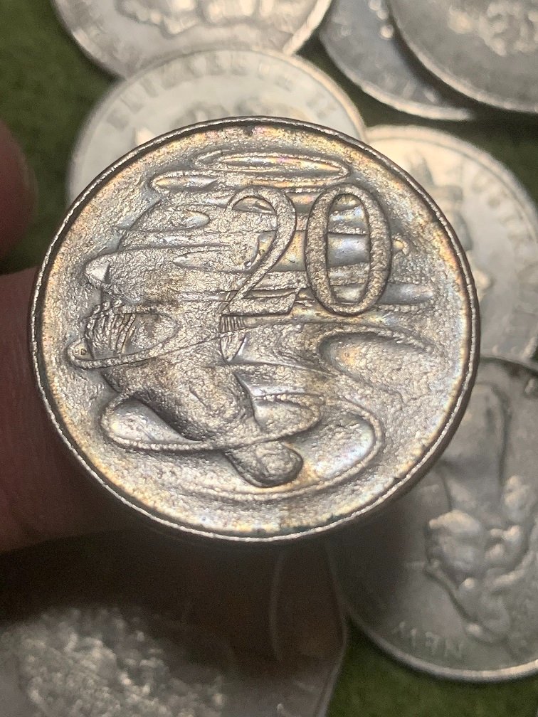 1998-Aust-20c-Pitting-On-Front-And-Back-Surface