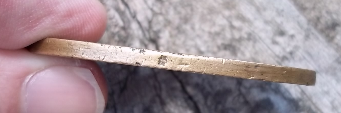 Show-Your-Coins-With-Different-Edges