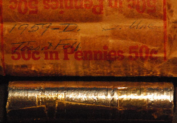 Foil-Wrapped-Penny-Sleeve