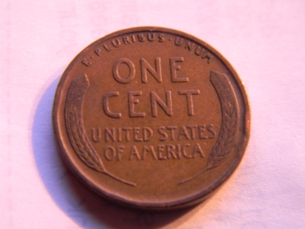 Surprise-In-A-Roll-Of-1909-Lincoln-Wheat-Cents