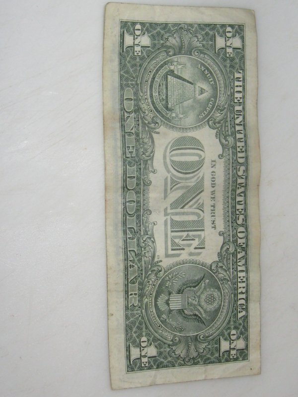 One-Dollar-Bill,-S/S-Flipper-And-Four-Threes-?