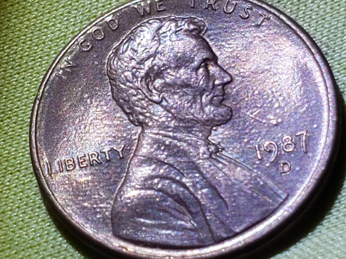 1987-D-Penny-Error-:-Spitting-Lincoln