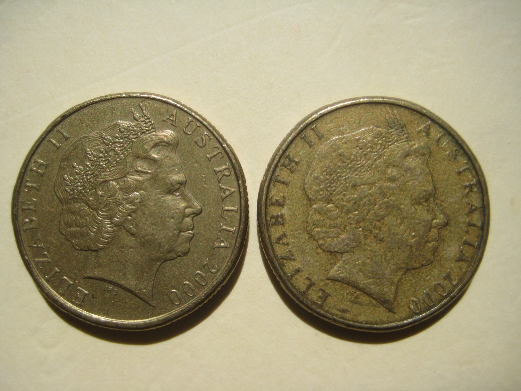 Are-These-2000-$1-Coins-Different?