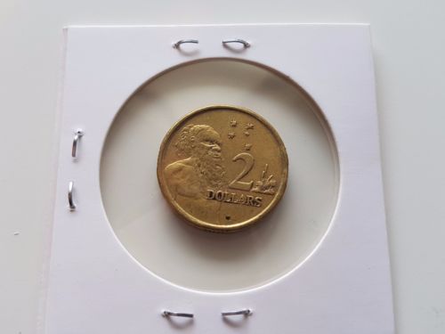 Queen's-Head-Replaced-On-This-2013-$2-Purple-Coronation-Coin?