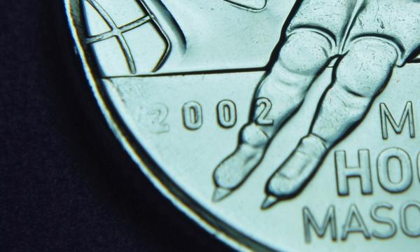 2009-25-Cents-Men's-Hockey-Missing-2-----Any-Opinions?