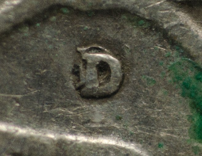 Nikon-D5100-Reverse-Lens-For-Closeups