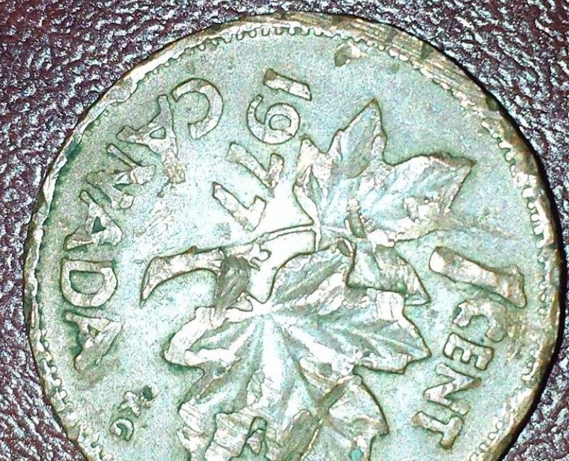 Weird-1977-Penny.-Error,PMD-Or-Something-Else?