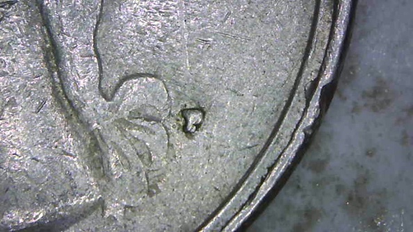 1983-P-Quarter-Off-Center-Die?