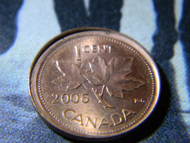 2009-Toonie-Off-Center